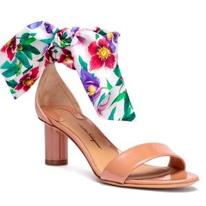 Salvatore Ferragamo 5 cm heel patent leather 8.5 size